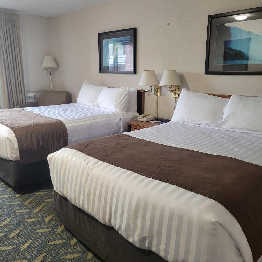 Travelodge By Wyndham Niagara Falls At The Falls Ngoại thất bức ảnh