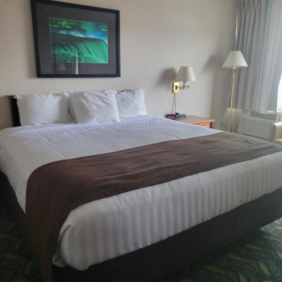 Travelodge By Wyndham Niagara Falls At The Falls Ngoại thất bức ảnh