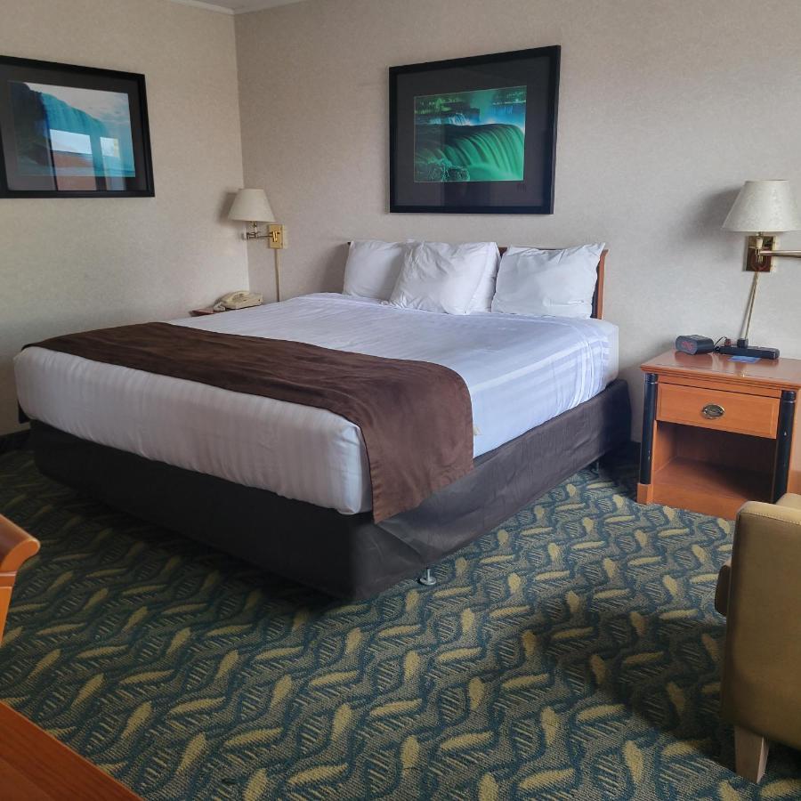 Travelodge By Wyndham Niagara Falls At The Falls Ngoại thất bức ảnh