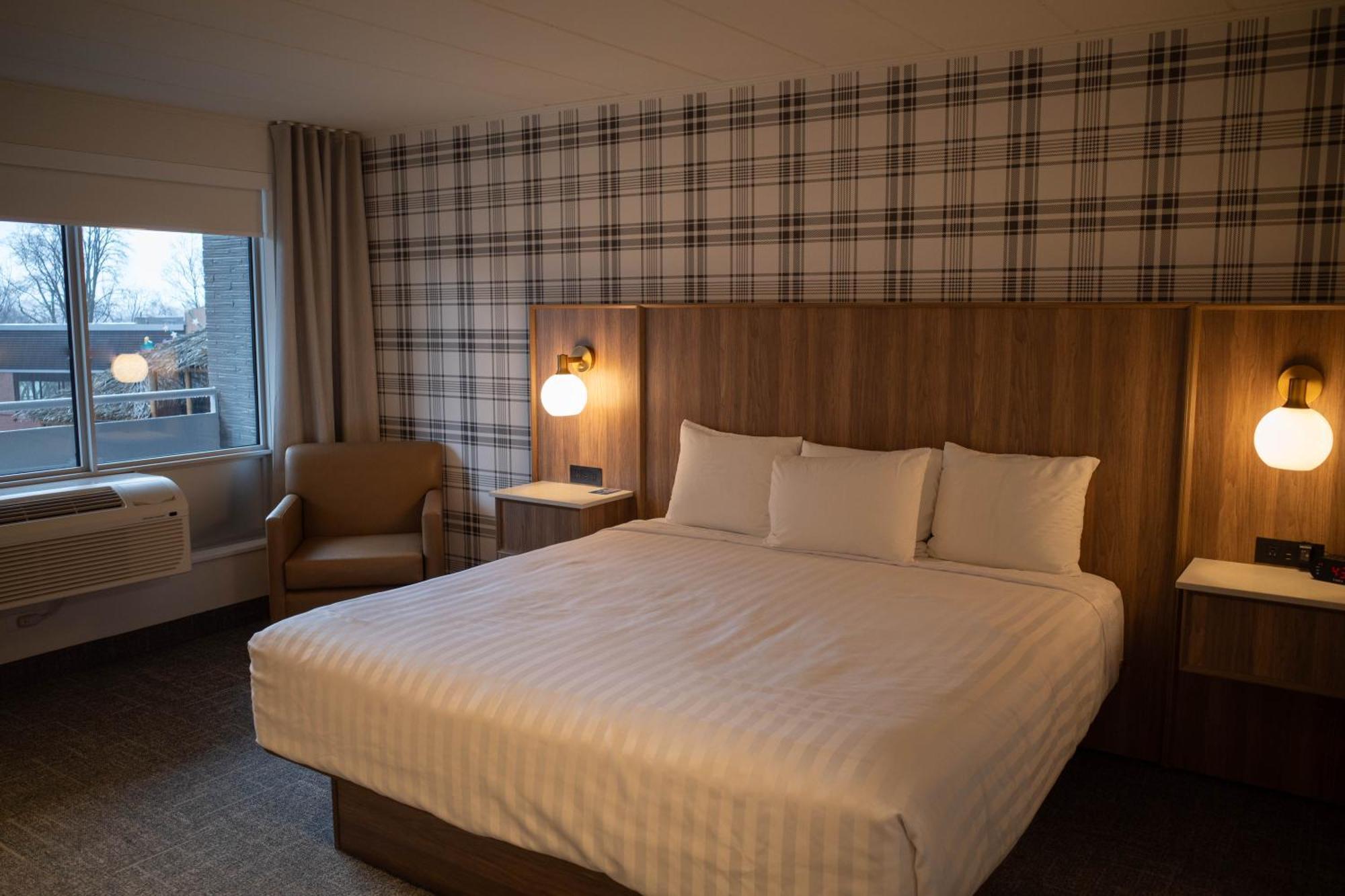 Travelodge By Wyndham Niagara Falls At The Falls Ngoại thất bức ảnh