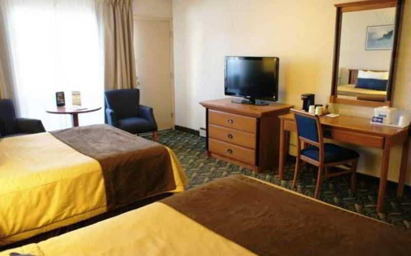Travelodge By Wyndham Niagara Falls At The Falls Ngoại thất bức ảnh