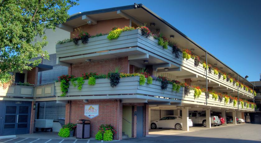 Travelodge By Wyndham Niagara Falls At The Falls Ngoại thất bức ảnh